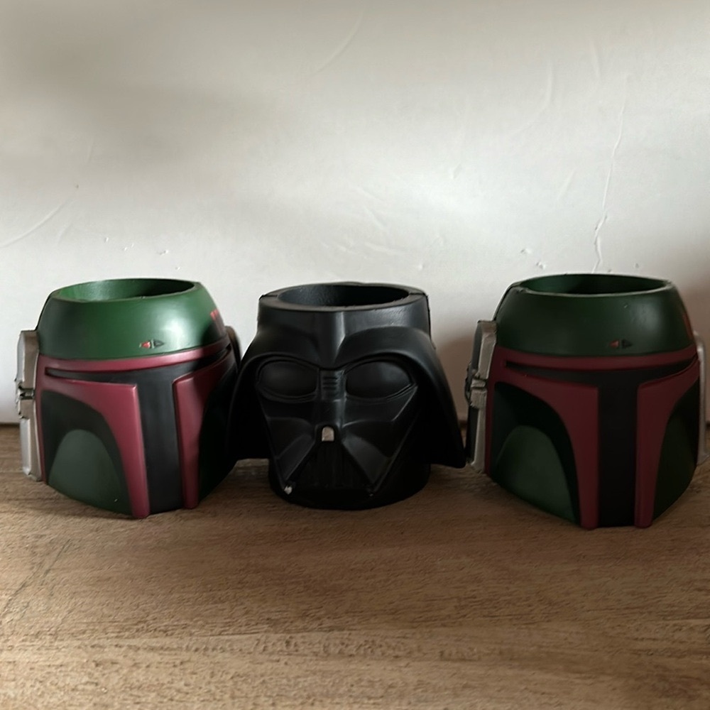 3 NEW STAR WARS, 2 Boba FETT Foam Helmet Can Coolers + 1 Darth Vader Cooler